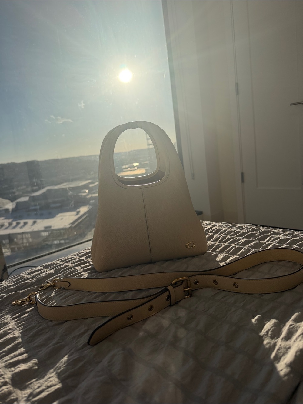 Coach Cream Leather Top-Handle Bag with Strap. BARELY used from fall collection